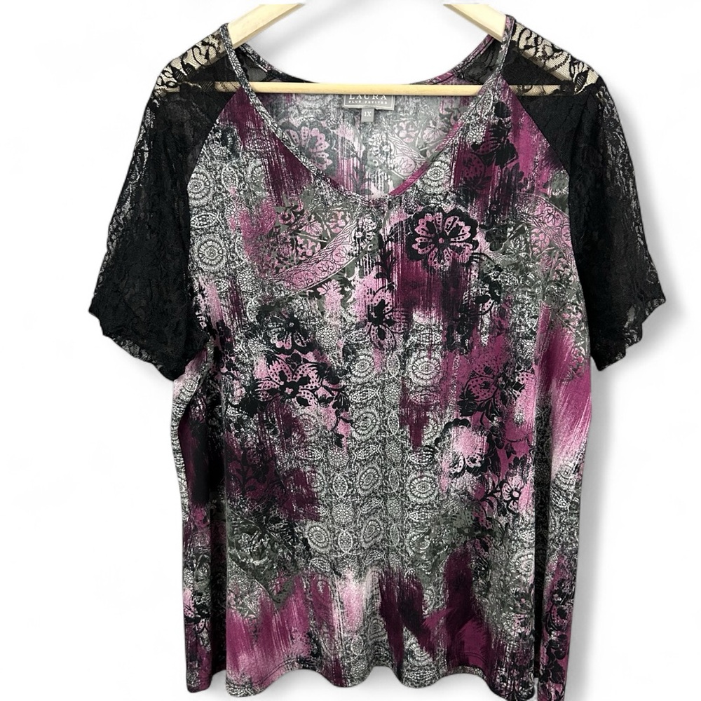 Laura Petites Floral Lace Sleeve Top Plus Size 1X